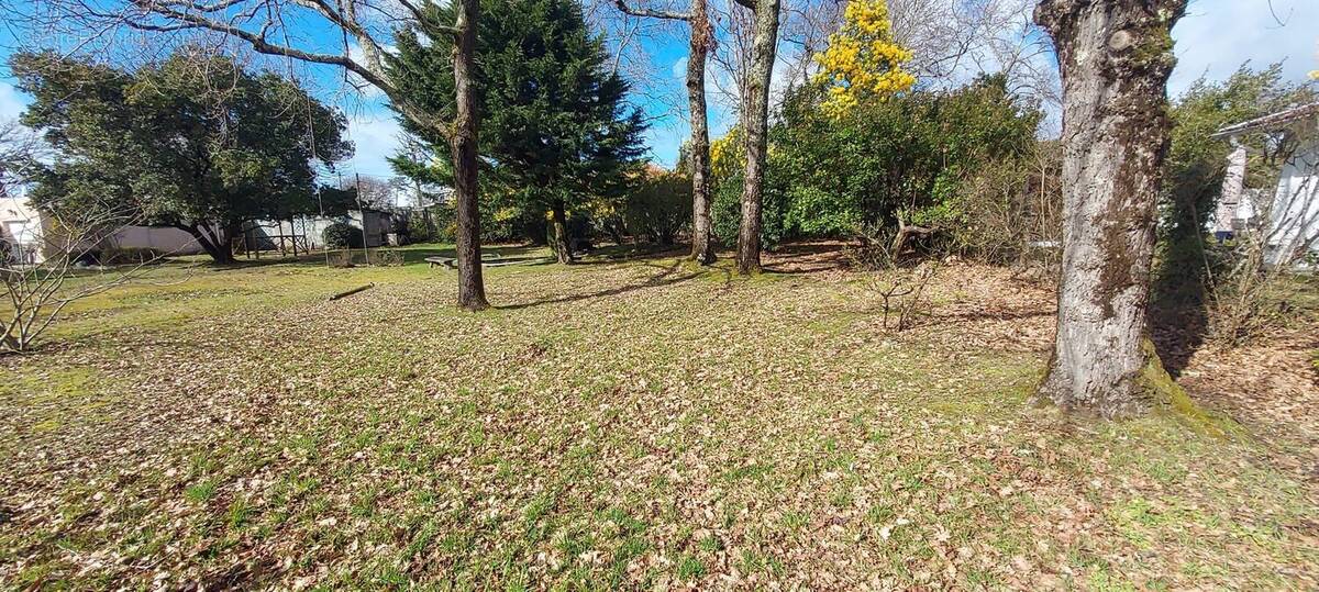 Terrain à ANDERNOS-LES-BAINS