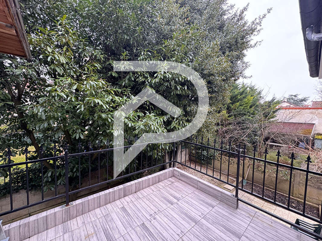 Maison à DEUIL-LA-BARRE