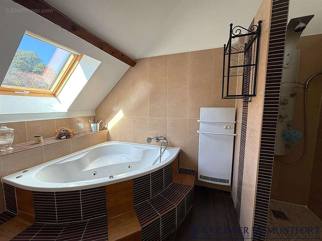 Maison à MONTFORT-L'AMAURY