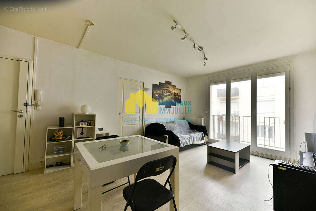 Appartement à EPINAY-SUR-ORGE