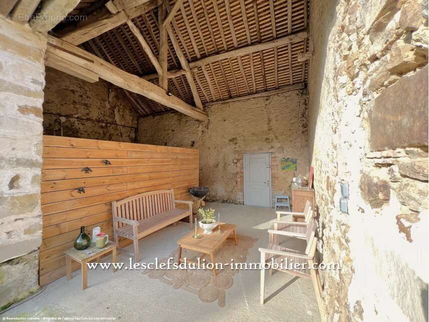 Maison à ECUELLES