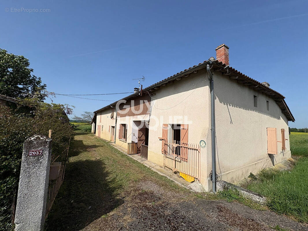 Maison à ESCATALENS