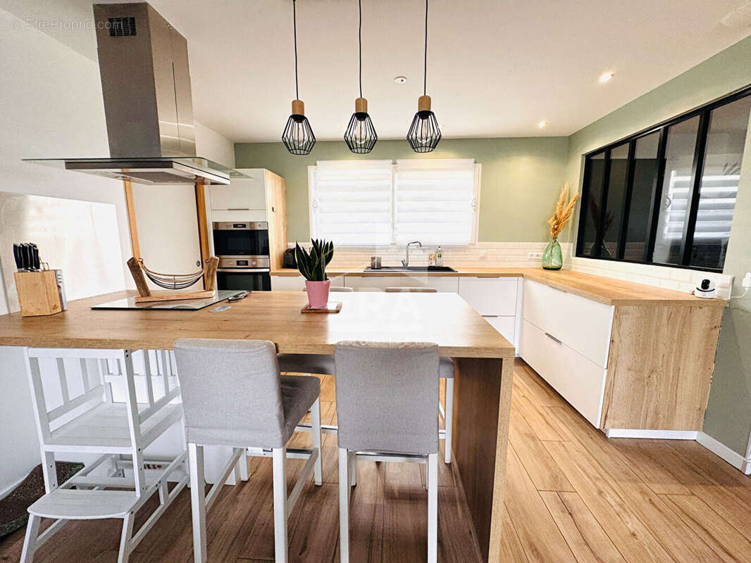 Maison à SAINT-CIERS-DE-CANESSE