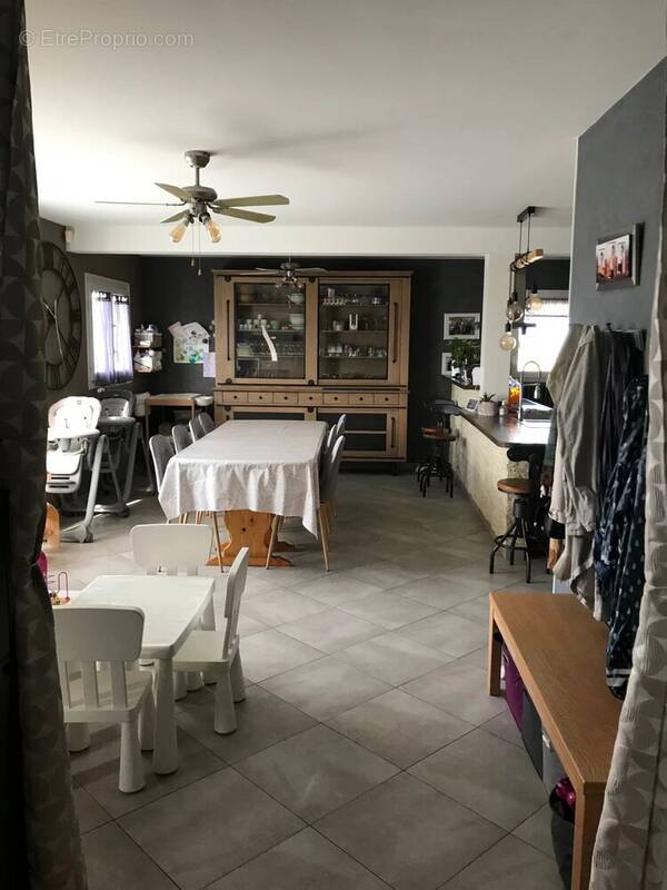 Maison à SAINTE-RADEGONDE