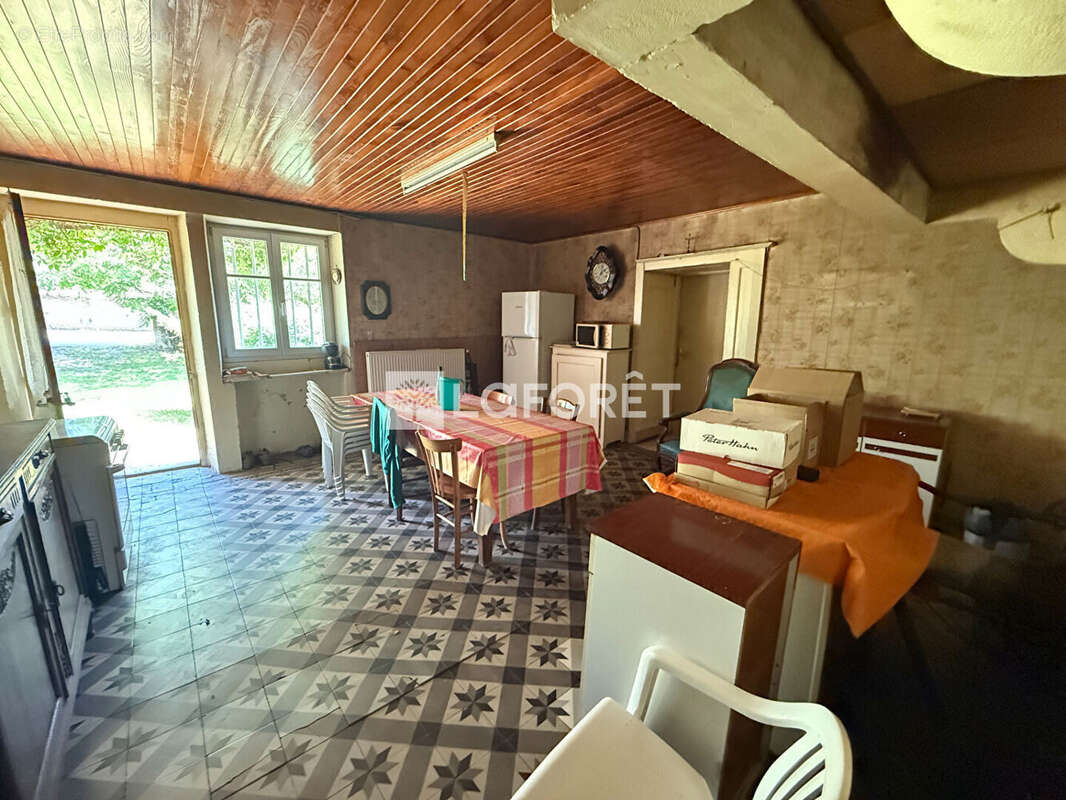 Maison à JALLERANGE