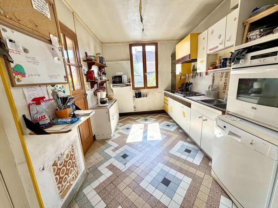 Maison à COULOMMIERS