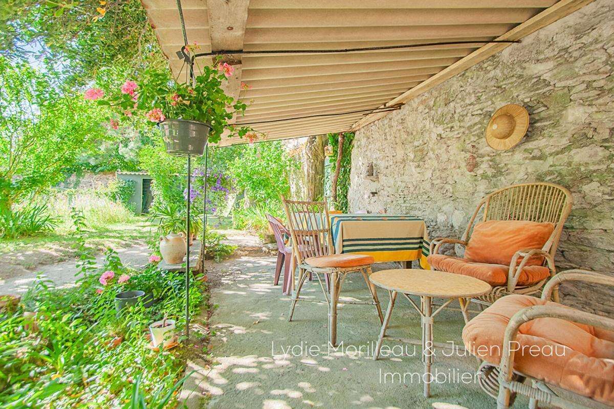 Maison à rénover avec jardin - photo 3