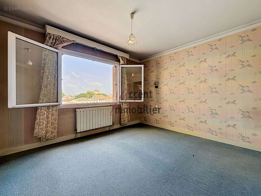 Appartement Cavaillon 3 pièce(s) 104 m2 - photo 3