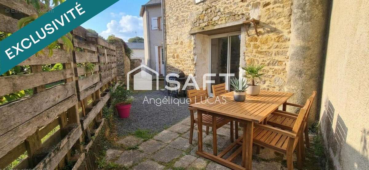 Photo 9 - Maison à LA CHAIZE-LE-VICOMTE