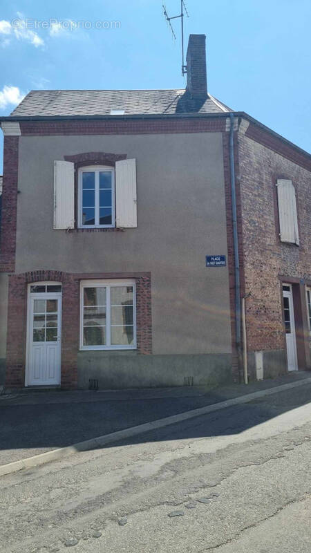 Maison à SAINT-CALAIS