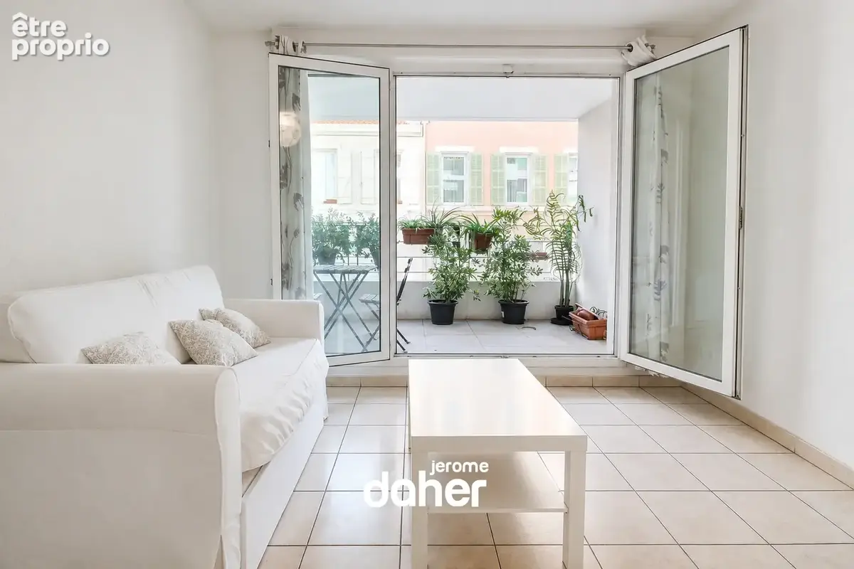 T2 avec terrasse - photo 5