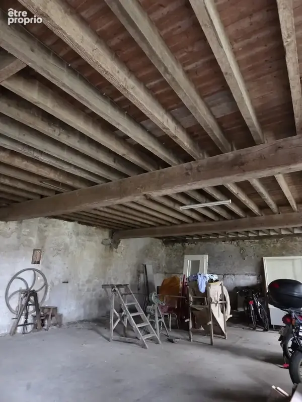 Propriété de caractère avec dépendance et grand terrain - photo 20