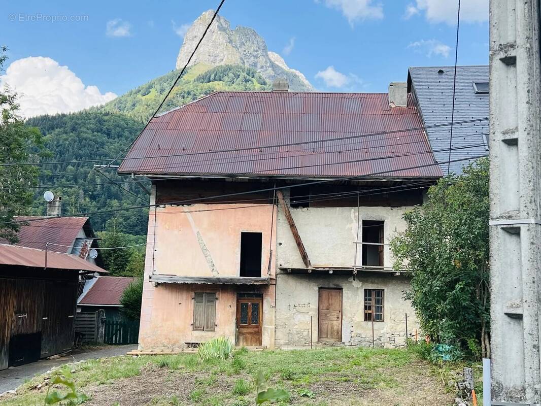 Maison à JARSY
