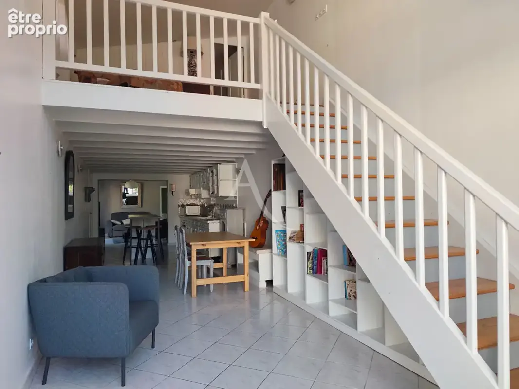 Maison familiale avec dépendance indépendante et grand terrain - photo 2