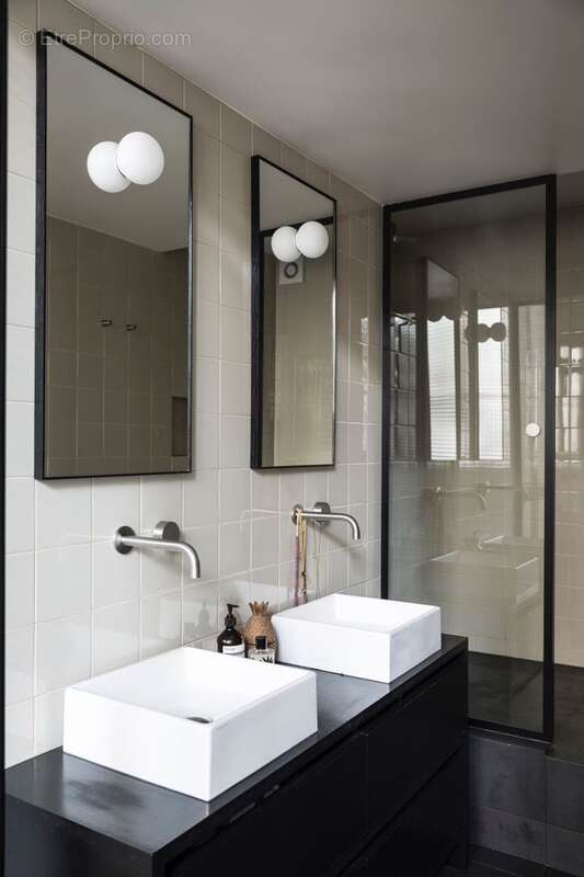 Appartement à PARIS-11E