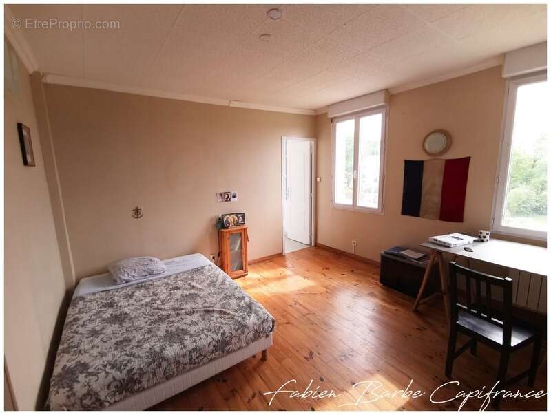 Appartement à MONTENEUF