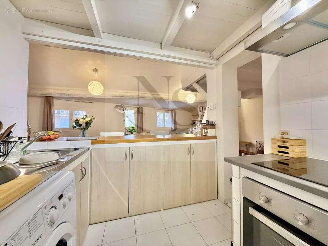 Appartement à AIX-EN-PROVENCE