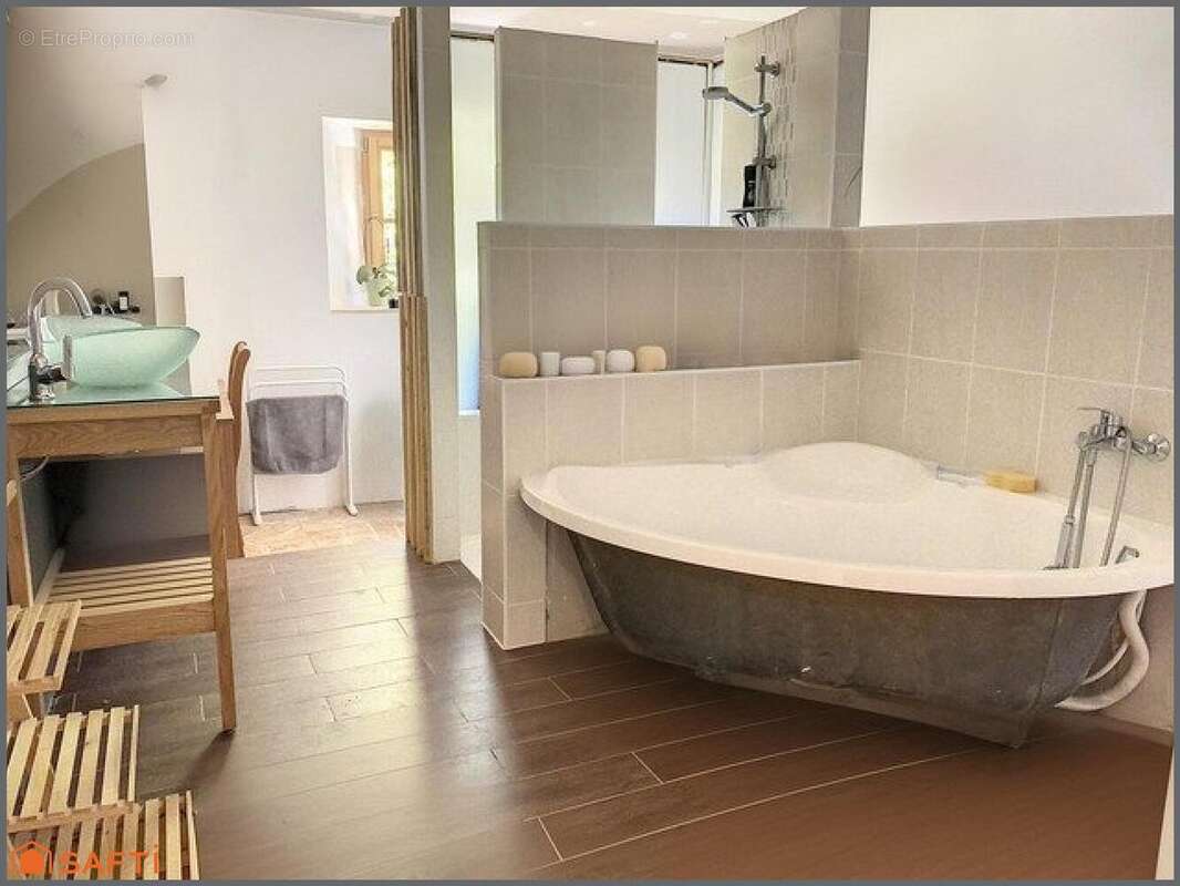 Photo 8 - Maison à LEVIER