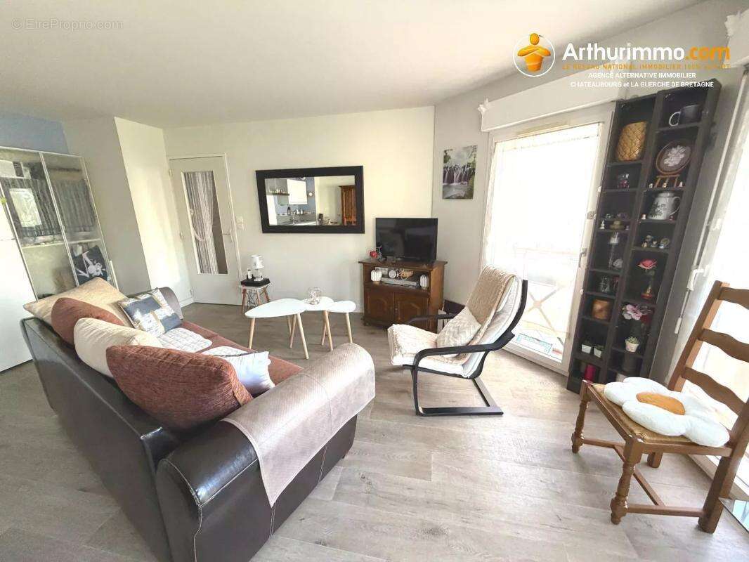 Appartement à BRUZ