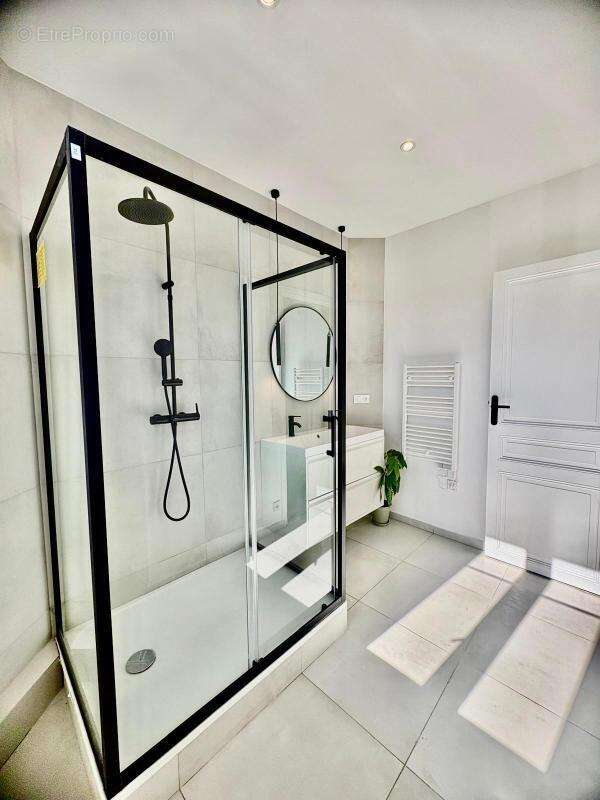 Appartement à CHAMPIGNY-SUR-MARNE