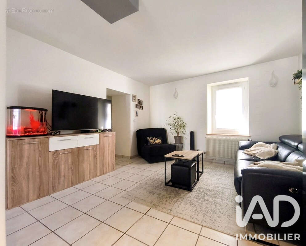 Photo 5 - Maison à SAINT-BONNET-PRES-RIOM