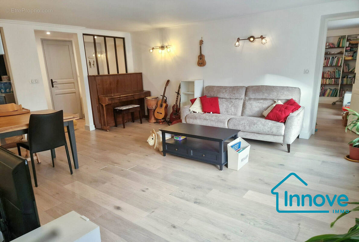 Appartement à VERSAILLES