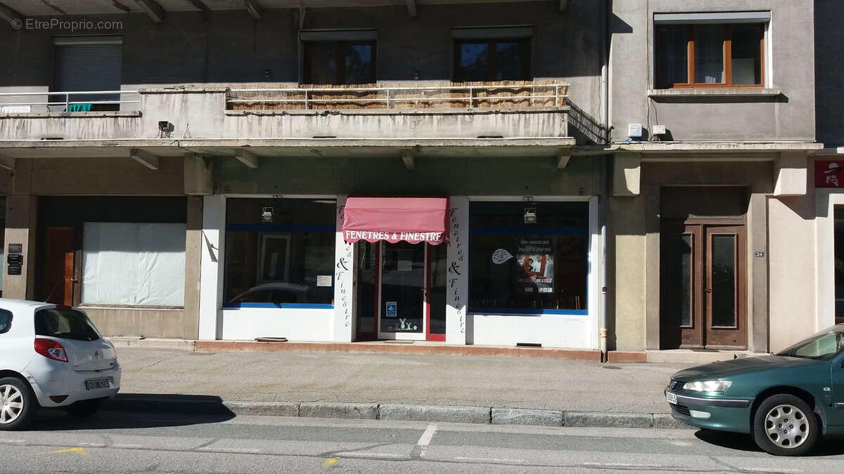 Commerce à FOURNEAUX