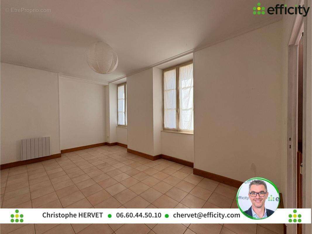 Maison à LA ROCHEFOUCAULD