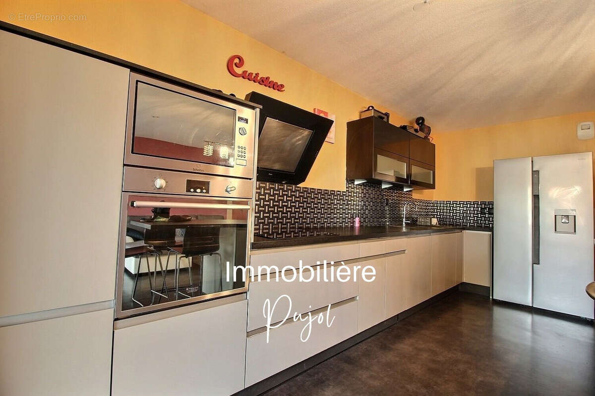 Appartement à MARSEILLE-14E