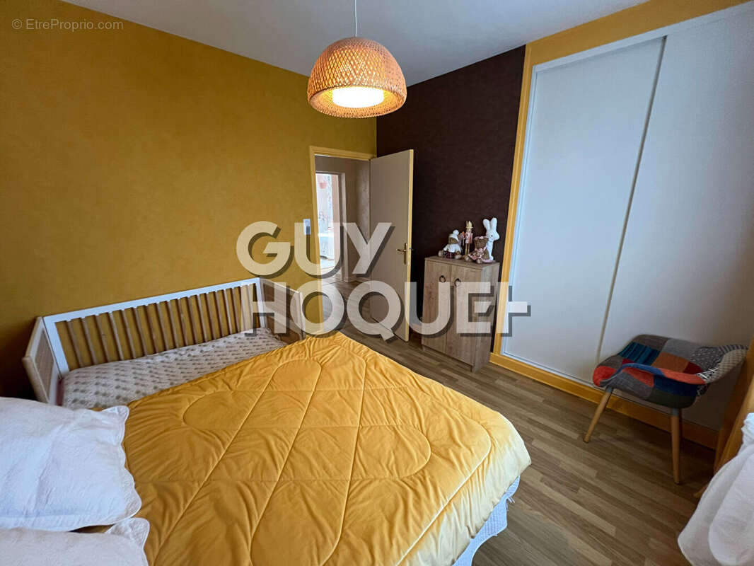 Appartement à MONTCEAU-LES-MINES