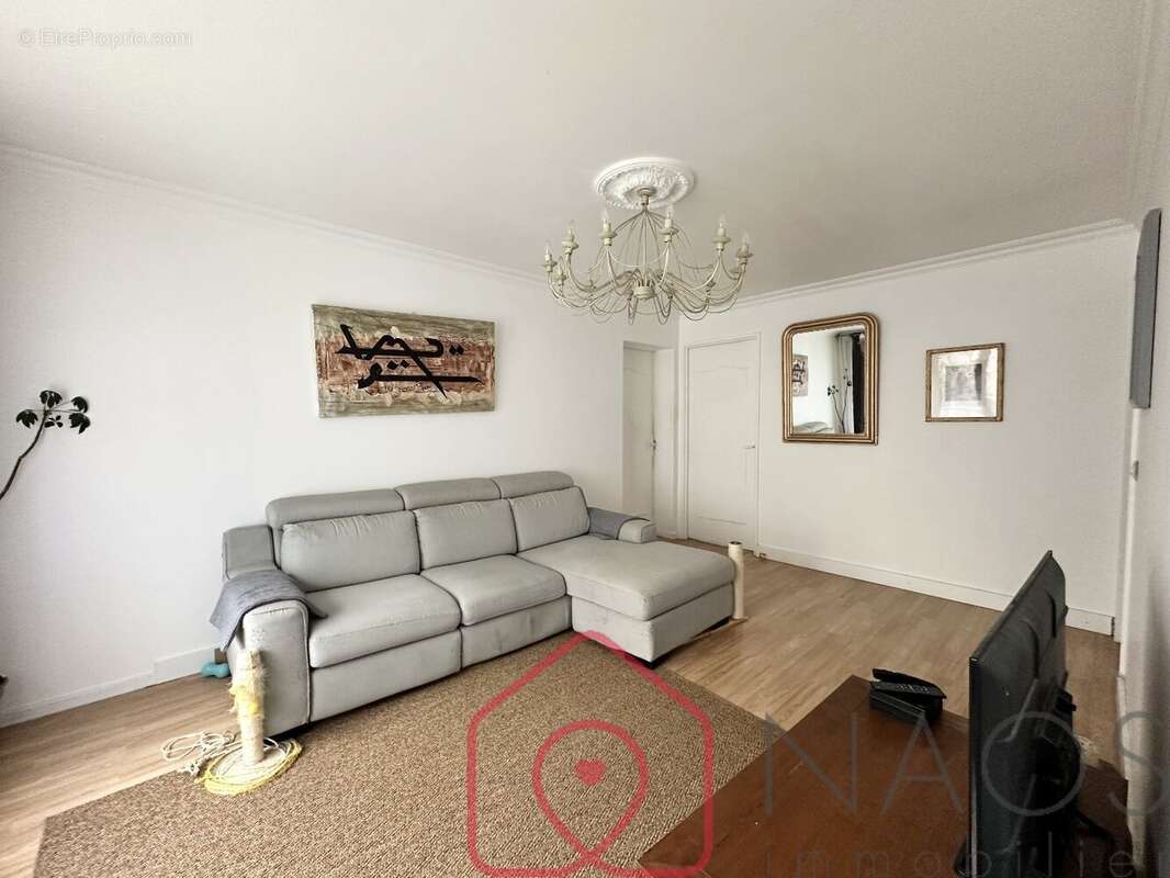 Appartement à LE PLESSIS-ROBINSON