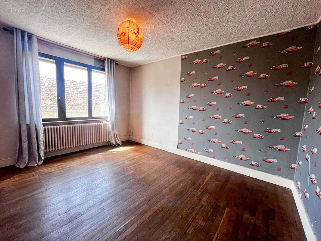 Maison à BROUSSY-LE-GRAND