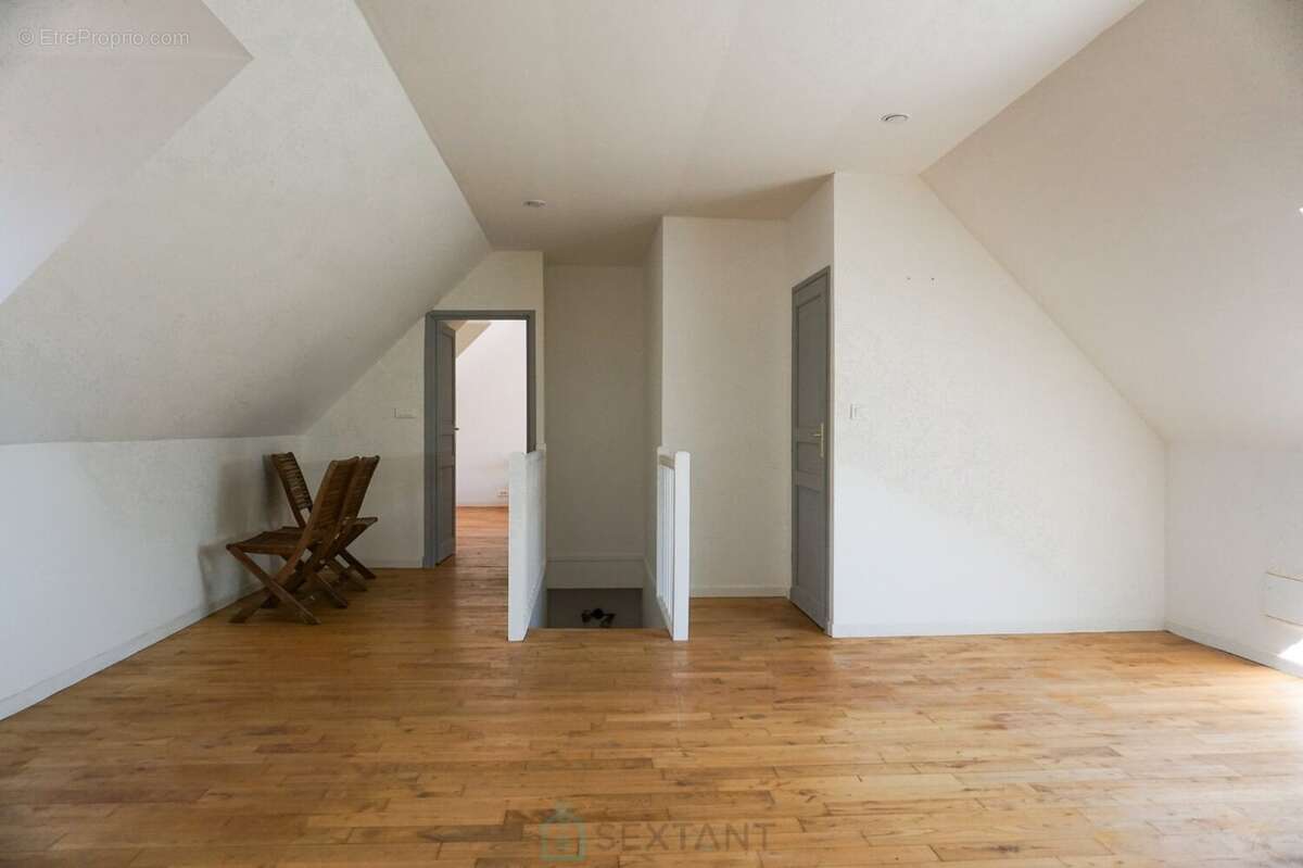 Maison à SAINT-ROMAIN-ET-SAINT-CLEMENT