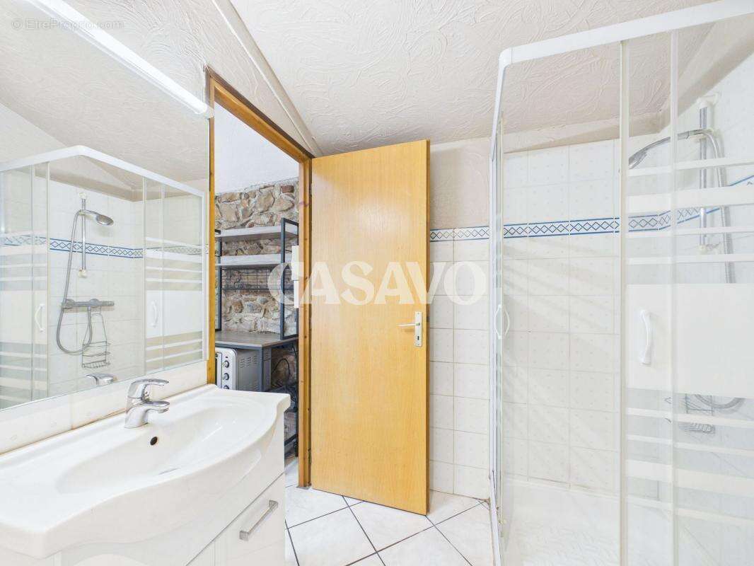 Appartement à LA VERPILLIERE