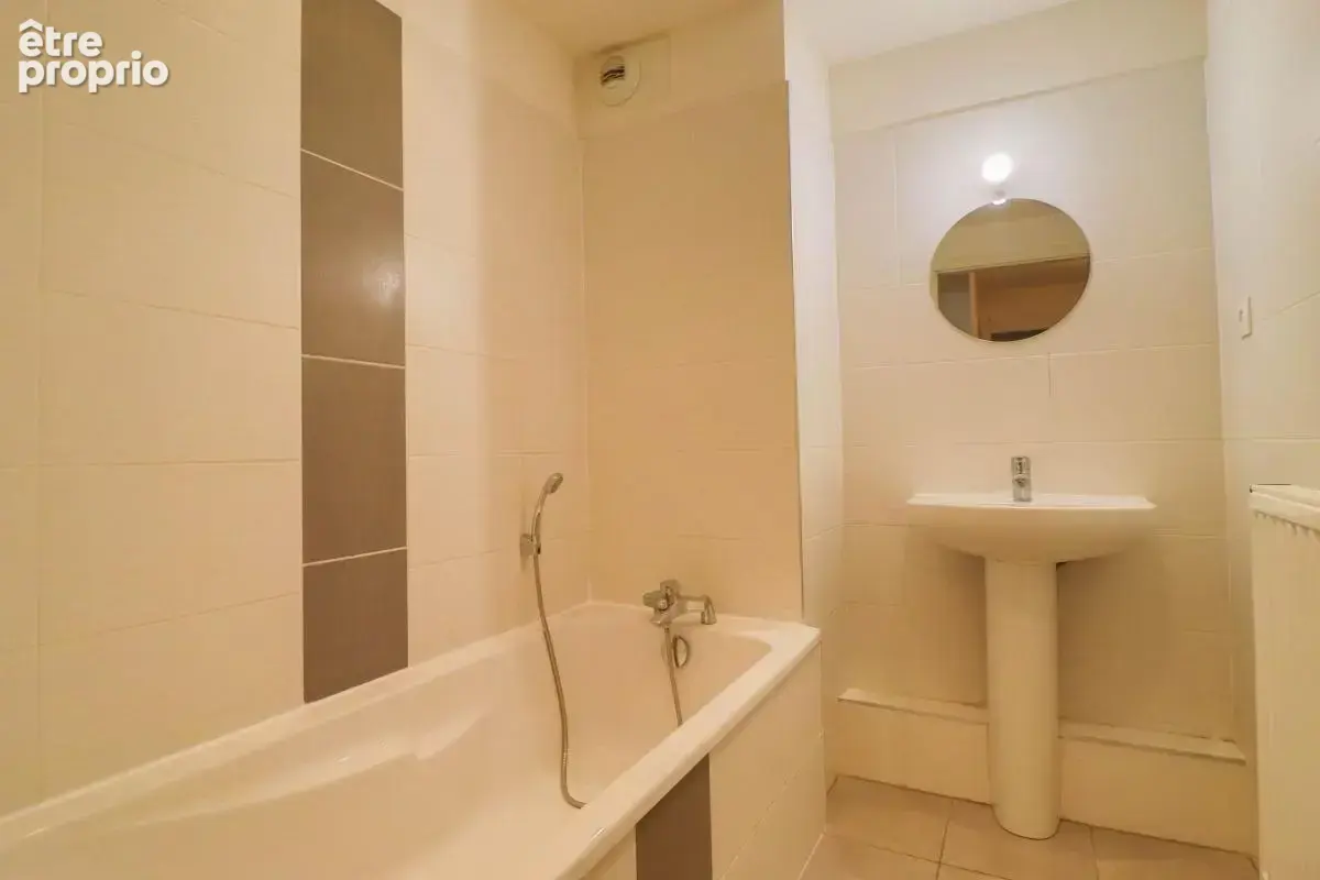 Appartement À Vendre - photo 6
