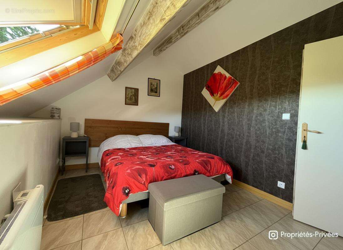 Ensemble immobilier à découvrir - 143 m2 - photo 8