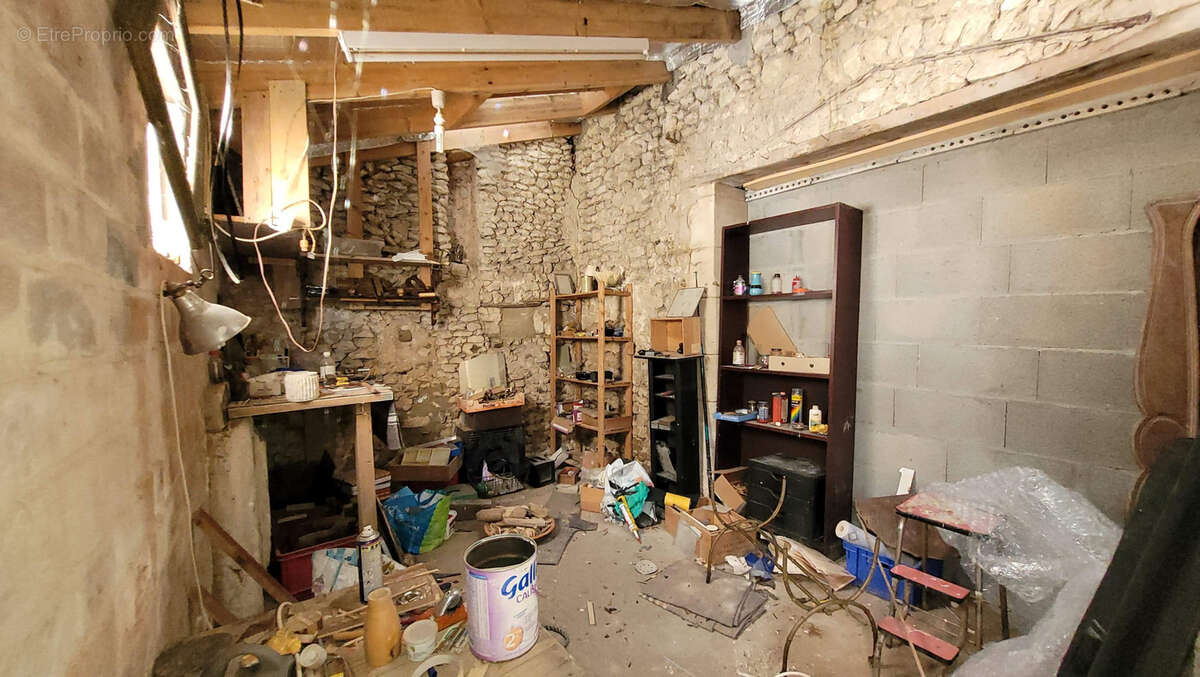 Maison à MORTAGNE-SUR-GIRONDE