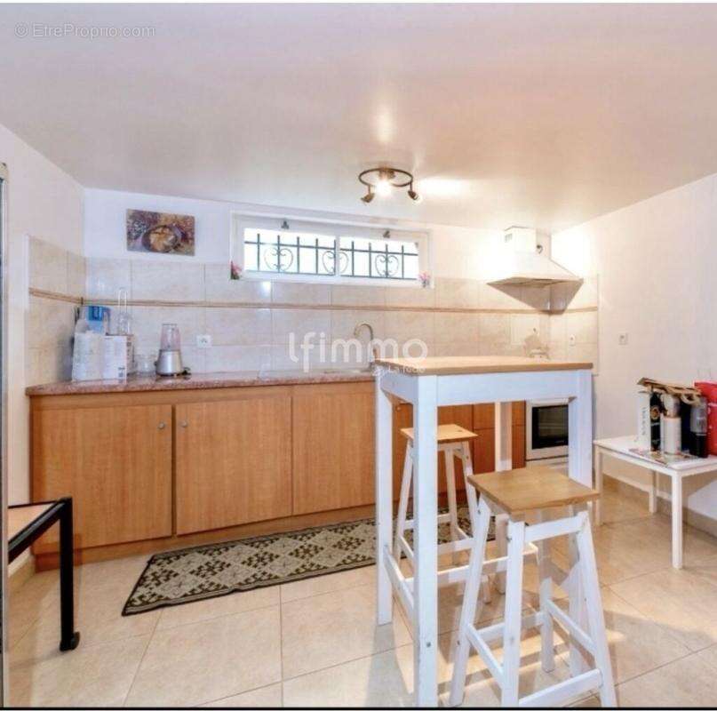 A vendre maison 7 pièces 198 m² Villiers Sur-Marne - photo 8