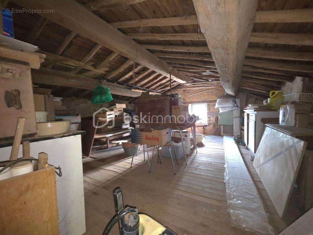 Maison à LE BEUGNON