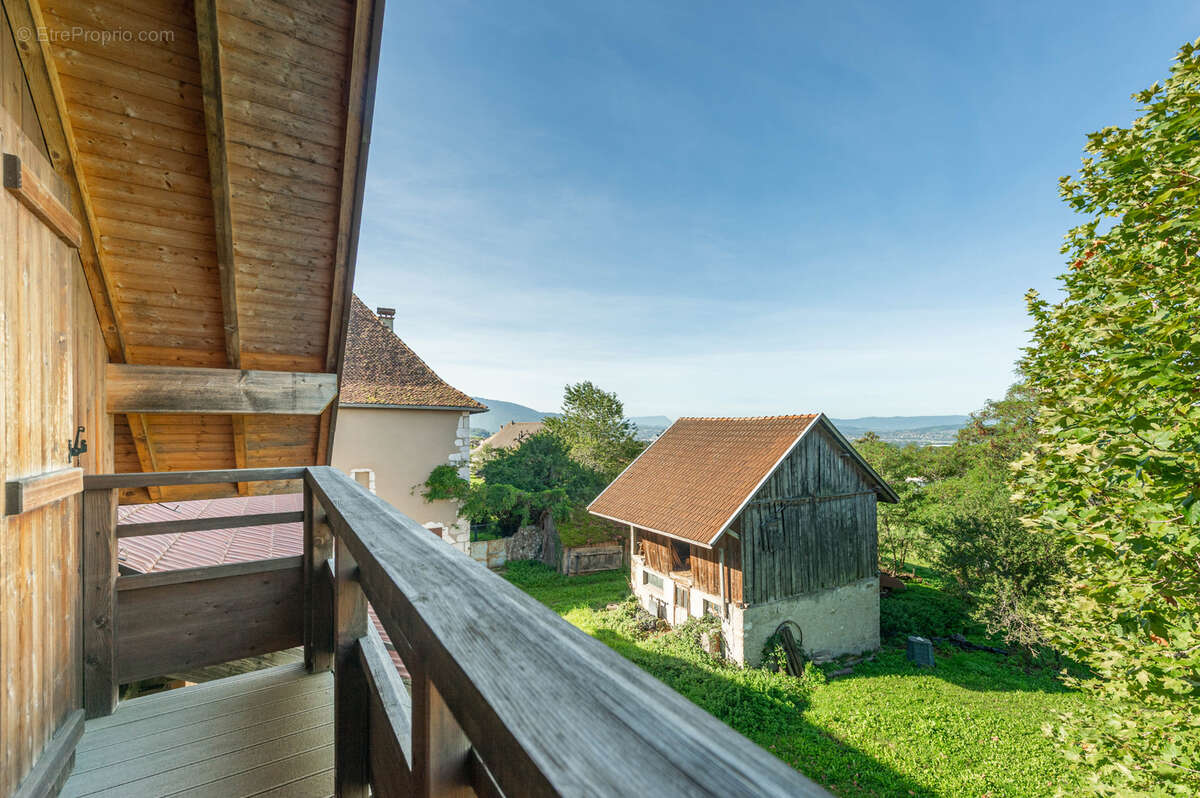 Appartement à VILLAZ