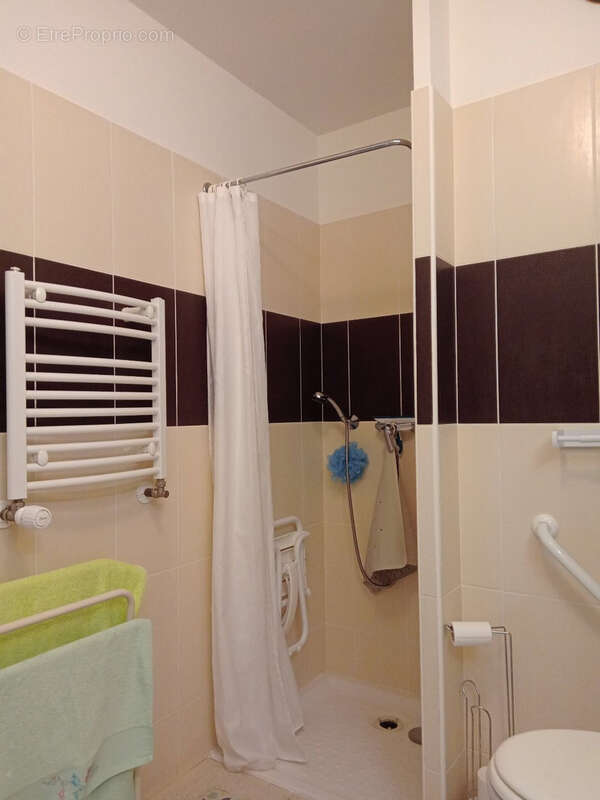 Appartement à PUGET-SUR-ARGENS