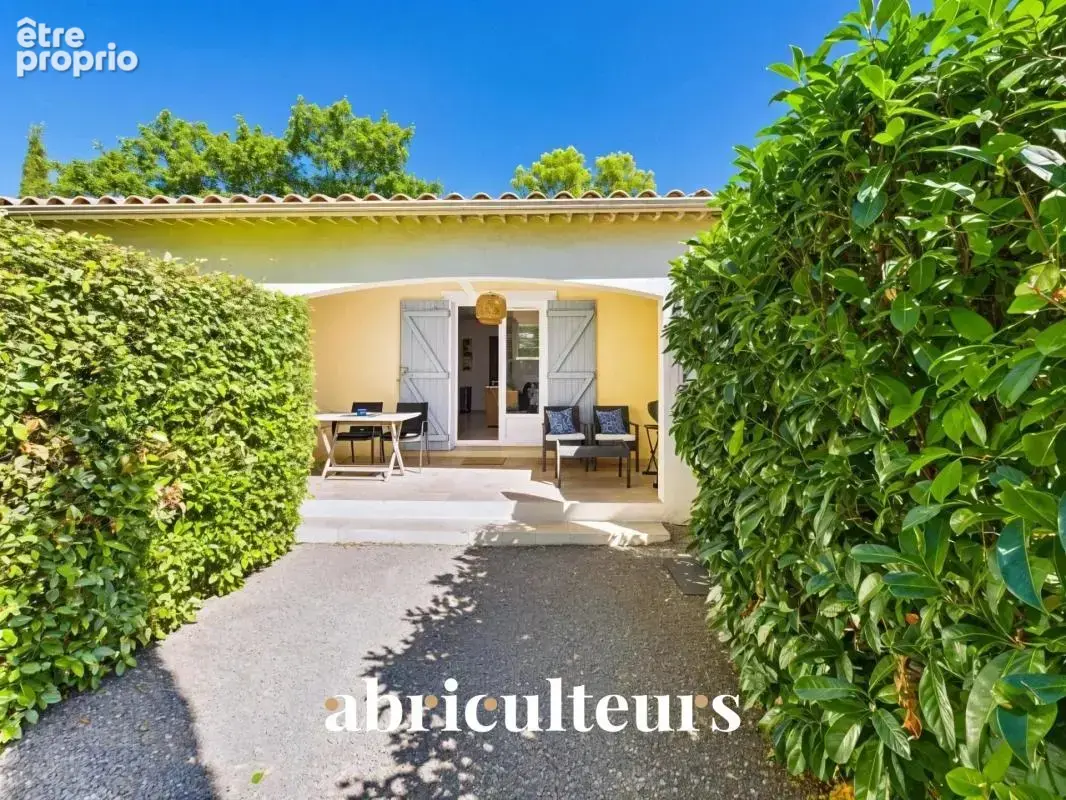 Propriété avec deux gîtes  labellisés 4 étoiles en vente à  Aups (83630) - photo 20
