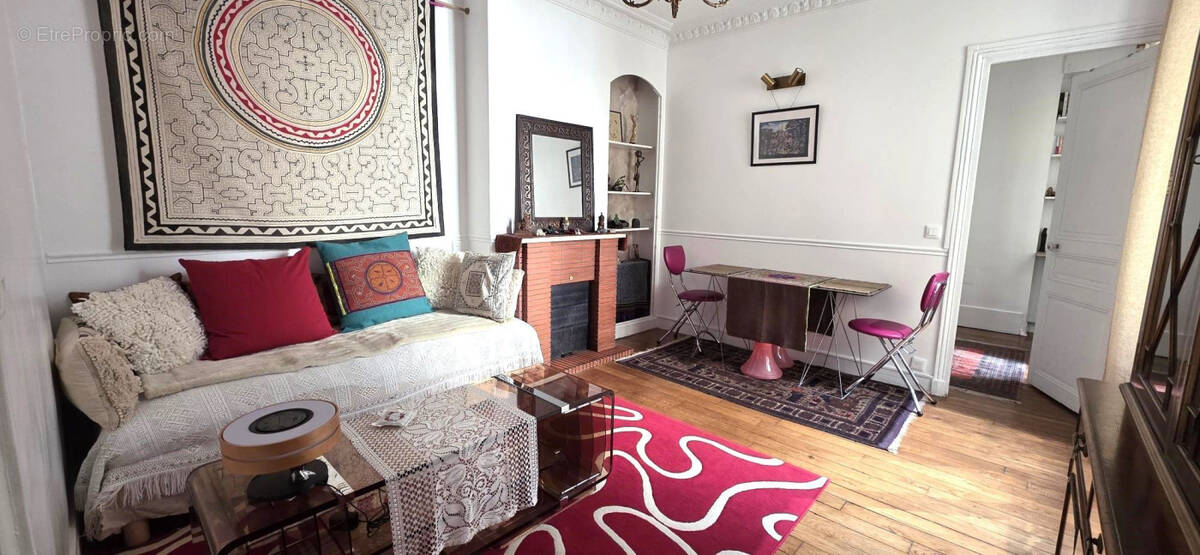 Appartement à PARIS-20E