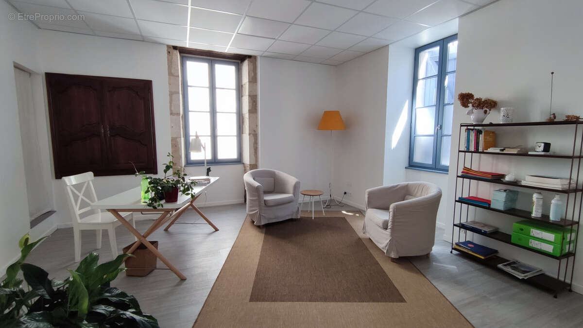 Maison à BAGAT-EN-QUERCY