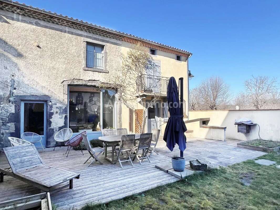 Maison à LE CREST