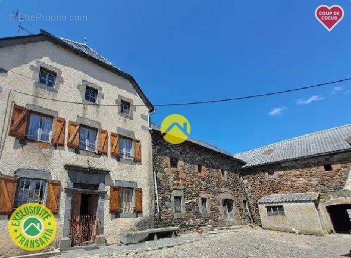 Maison à PIERREFORT