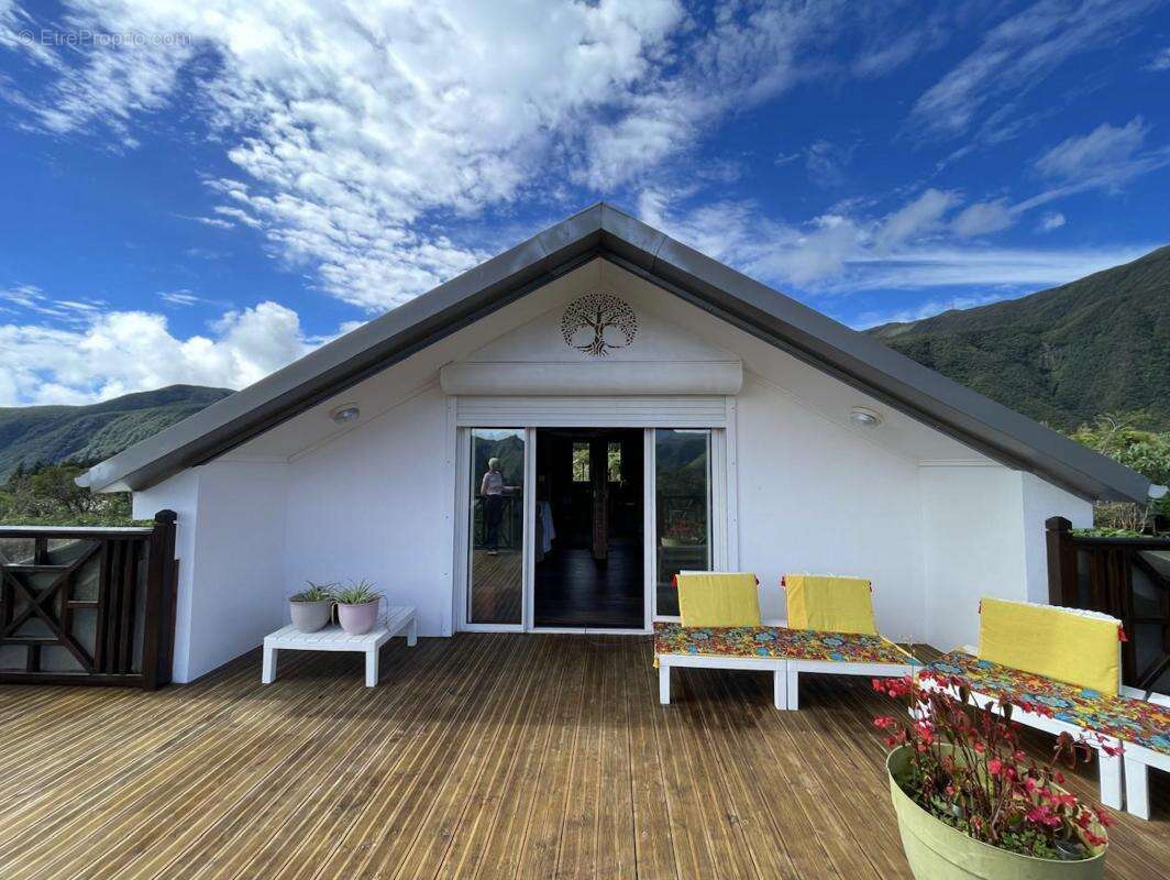 Maison à LA PLAINE-DES-PALMISTES