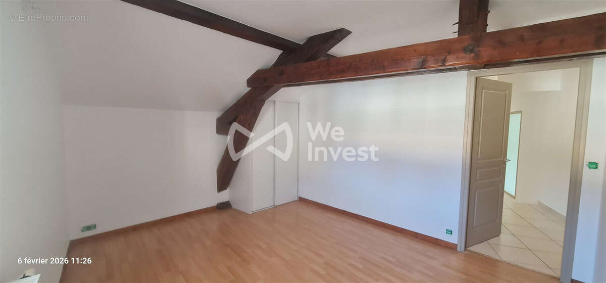 Appartement à LA TOUR-DU-PIN