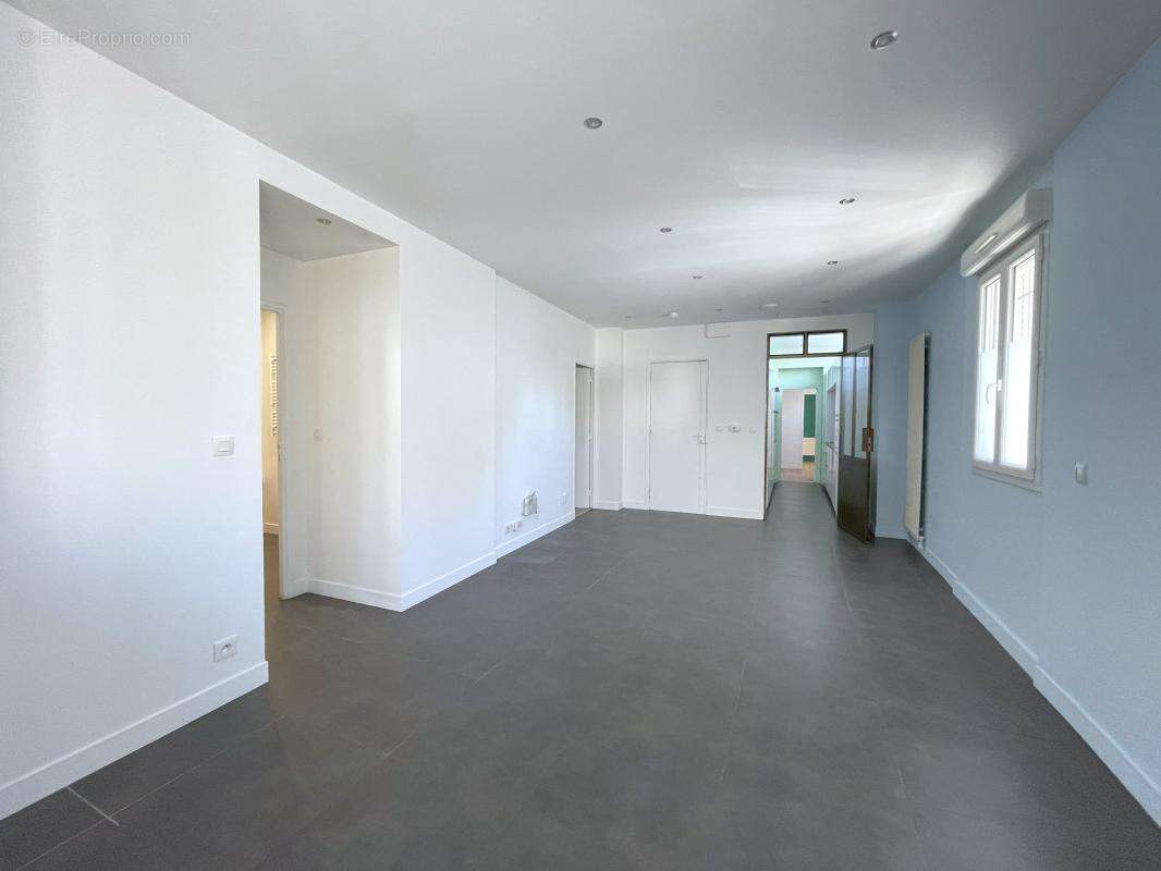 Commerce à BOIS-COLOMBES