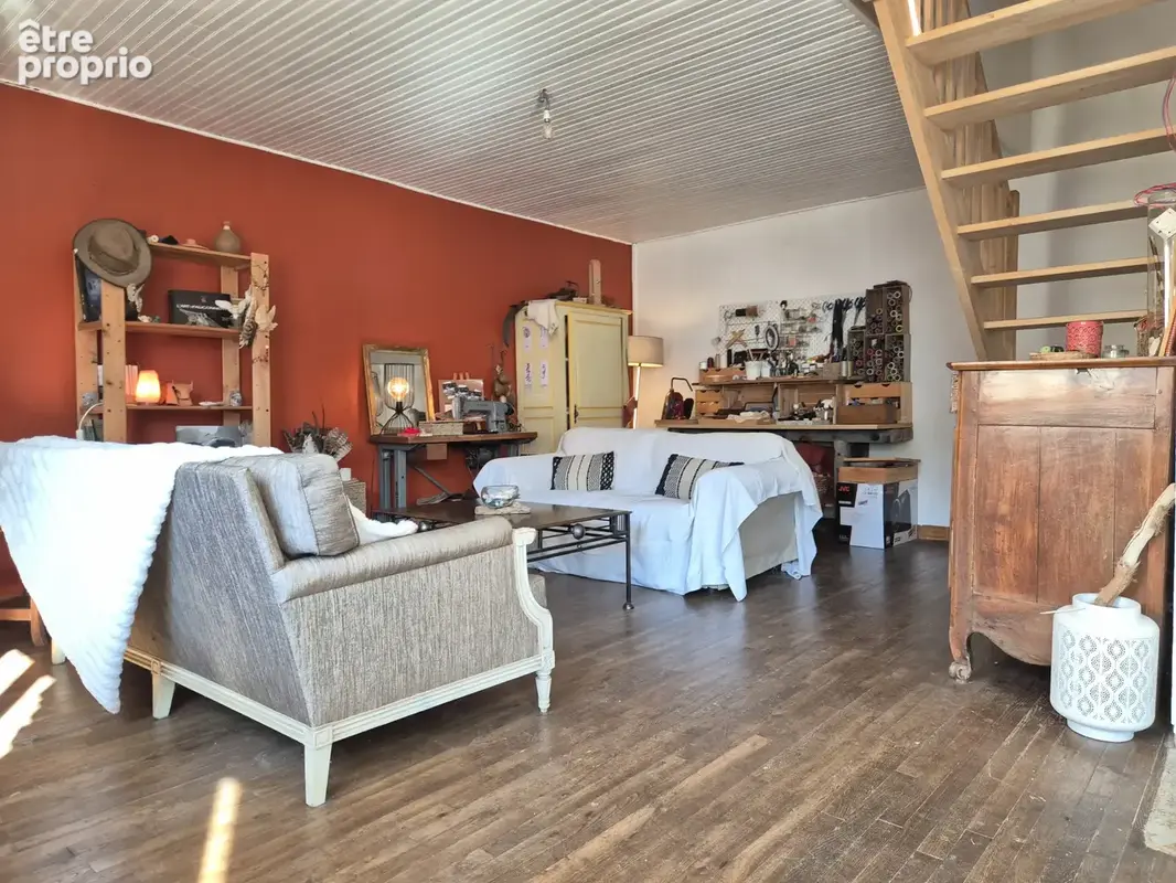 Maison de 113 m2 avec dépendances à Sévérac. - photo 3